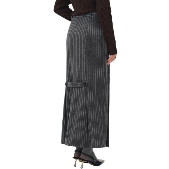 SOLD - Picture 4 of 12